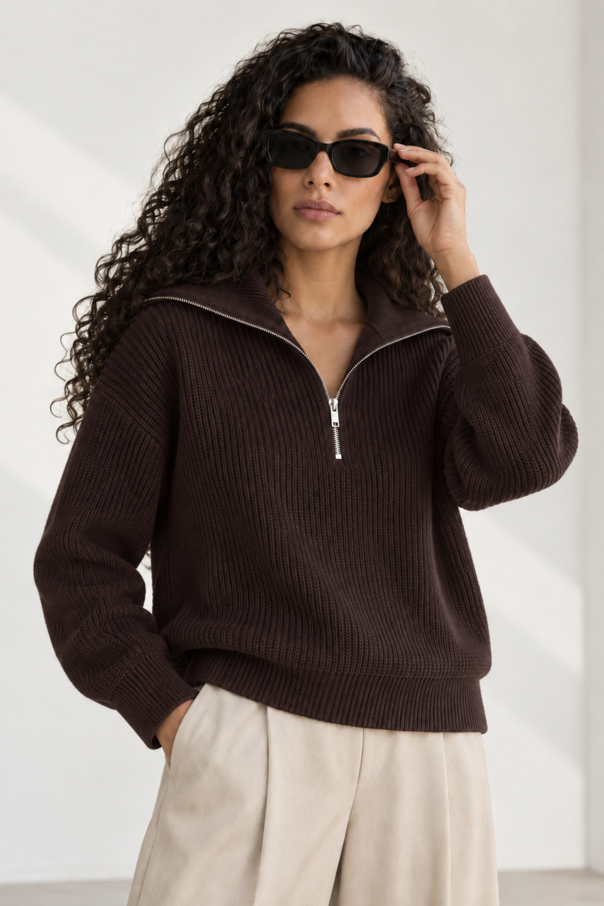 Camila Reyes (5'10" / 178 cm) wears a size S