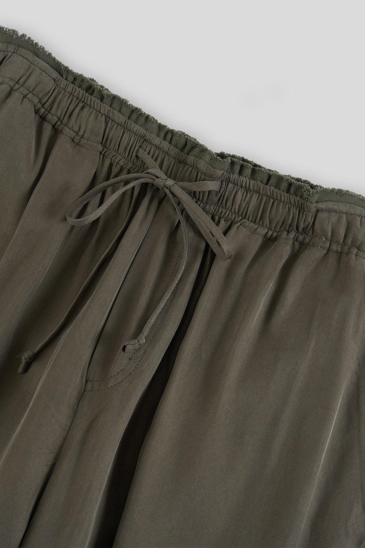 Cupro-Blend Drawstring Trouser
